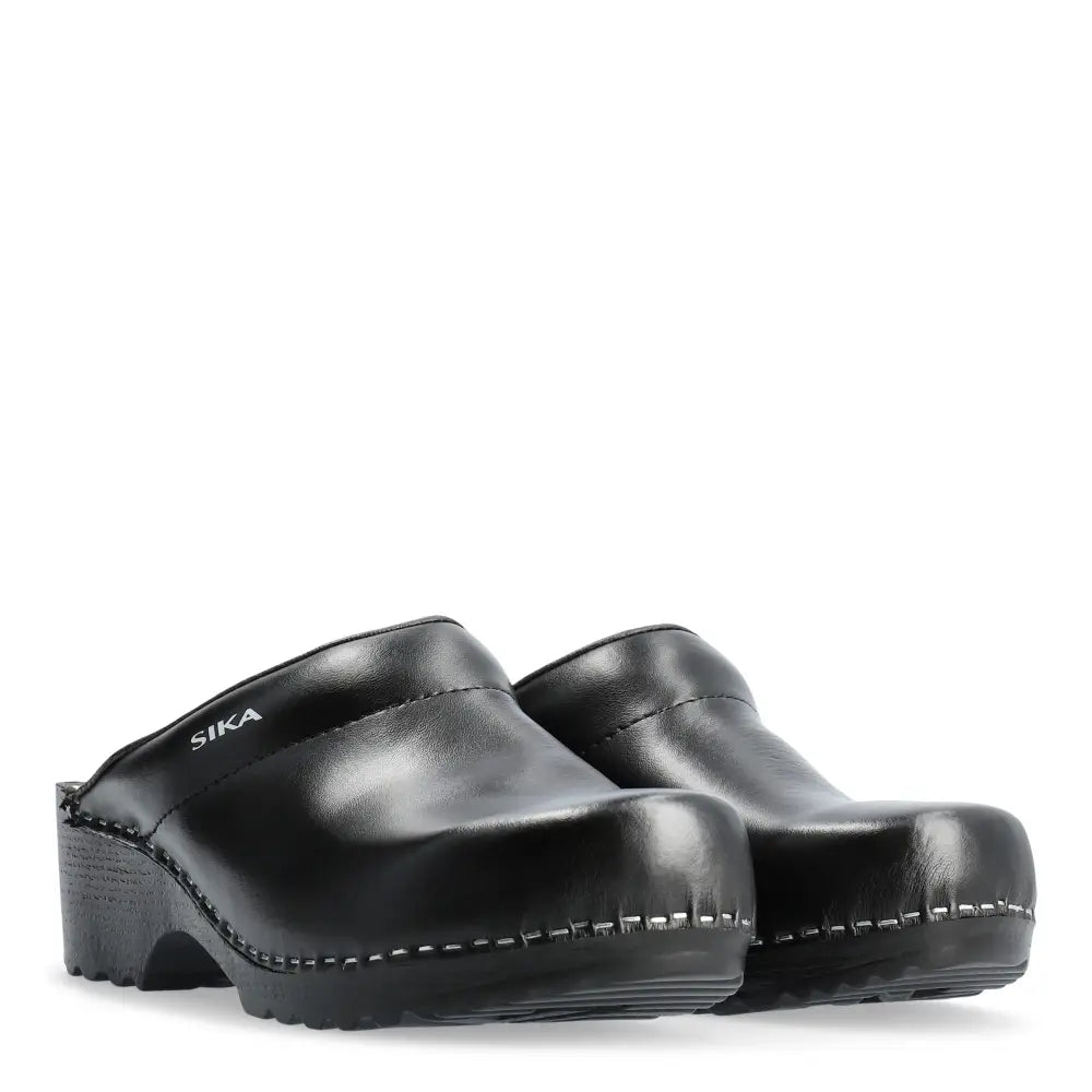 SIKA Traditionel - med hälkappa 124 - 48